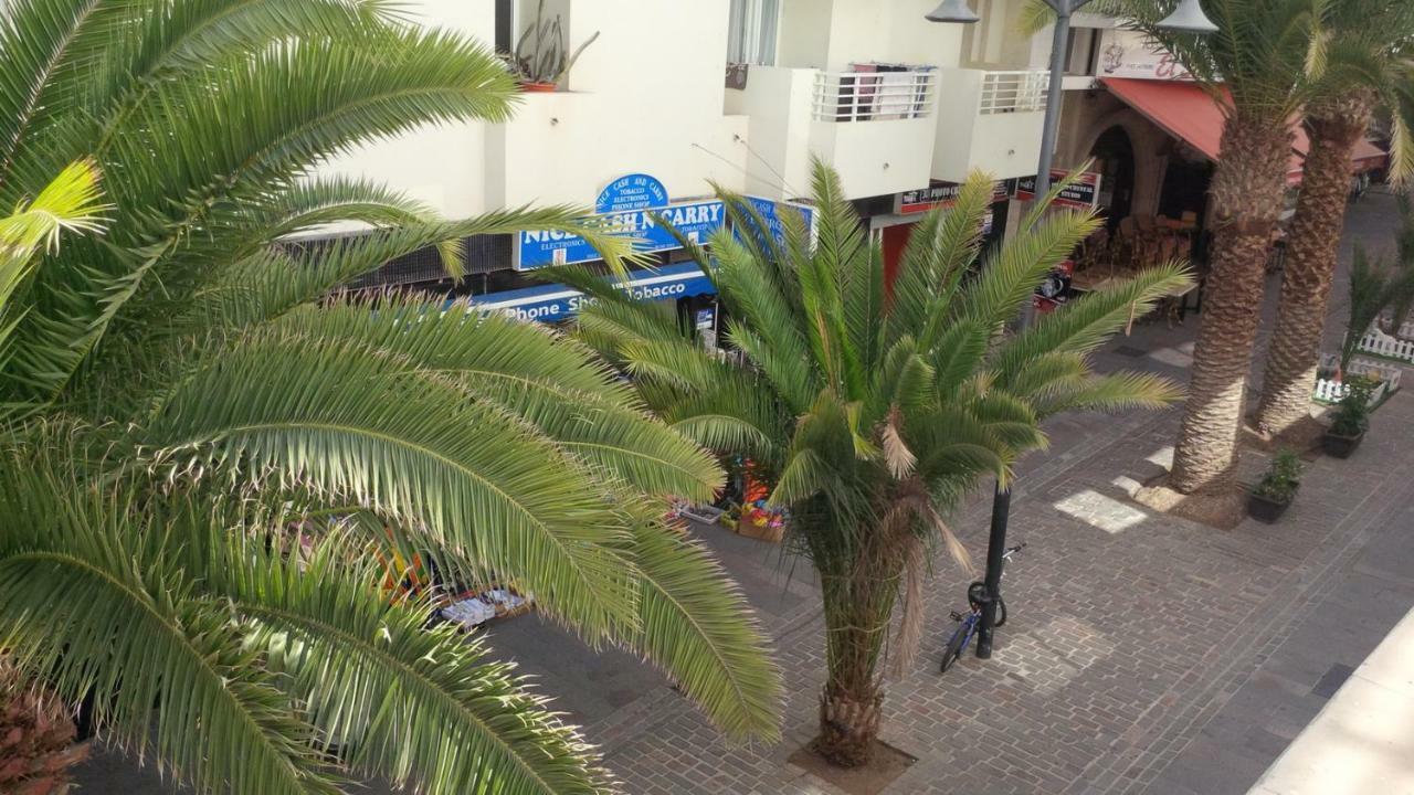 Los Cristianos Beach Apartments ภายนอก รูปภาพ